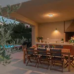 Four-bedroom In Premantura
