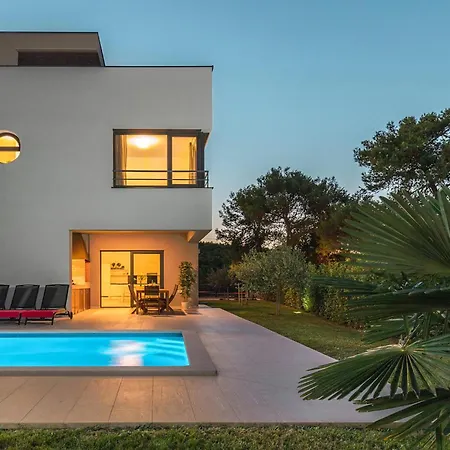 Gorgeous In Holiday home