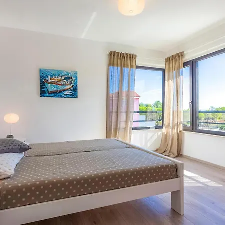 Four-bedroom In * Premantura
